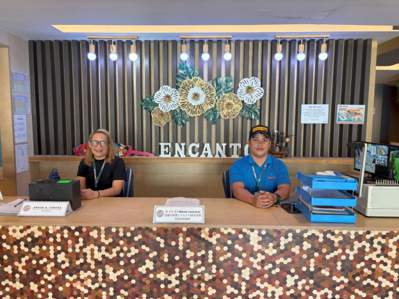 フィリピン留学 Cebu21 - SMEAG ENCANTO-Front,cafe area, nurse station-12